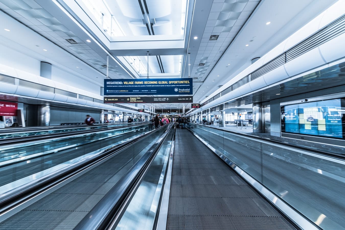 plastic plain bearing in Escalator For Airport